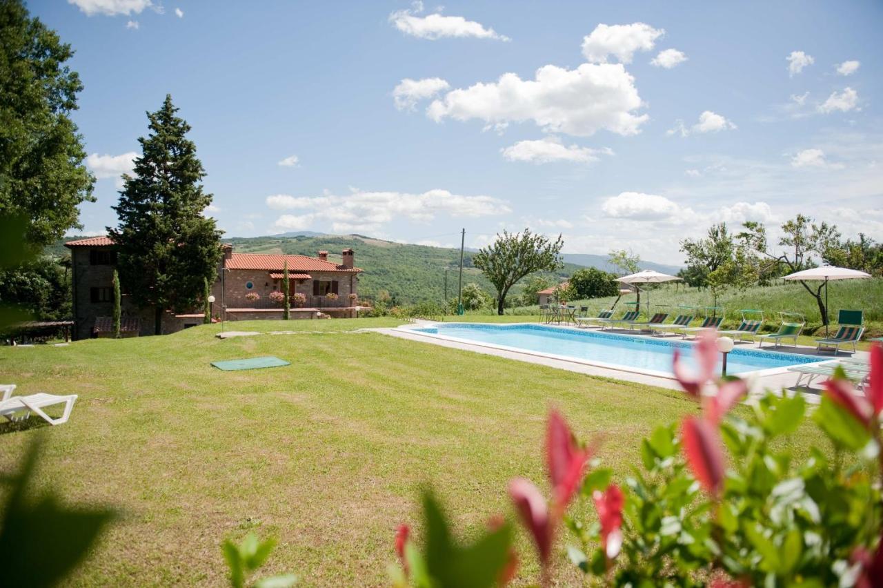 Вилла Agriturismo La Casina Caprese Michelangelo Экстерьер фото